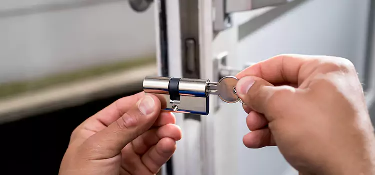 Emergency Locksmith for House Menlo Park